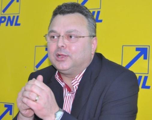 Dragomir: ARD este fabricată în laboratoarele cotroceniste